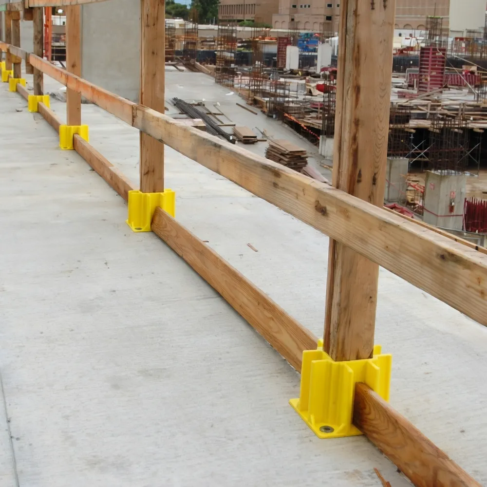 Safety Boot Guardrail System Reusable OSHA Compliant Base (4-Pack ...